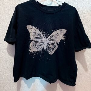 Tee